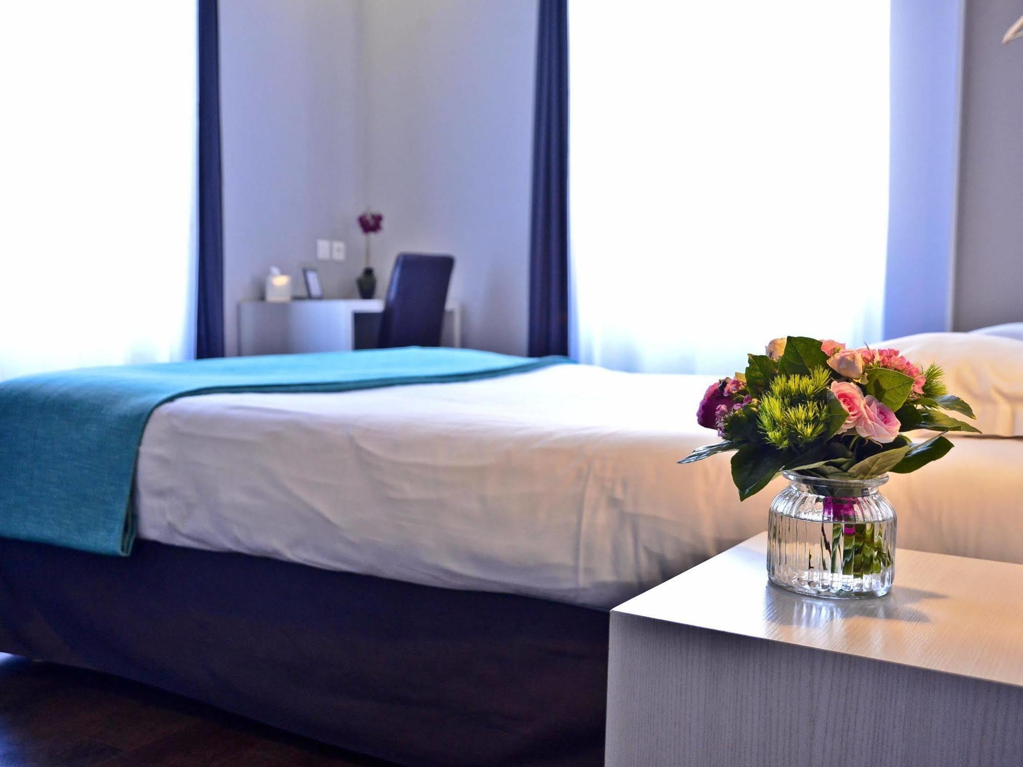 Hotel Le Comty Feurs Luaran gambar